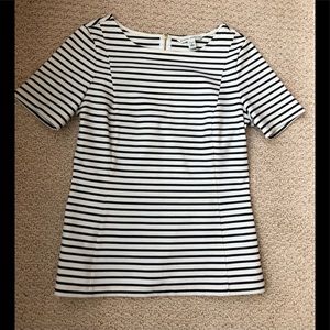 Black/white stripe top